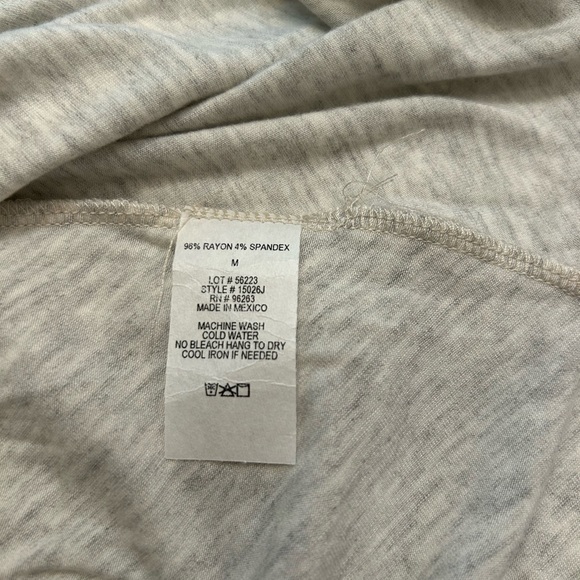 Olivia Rae gray dress, size medium, NWT - Picture 4 of 4